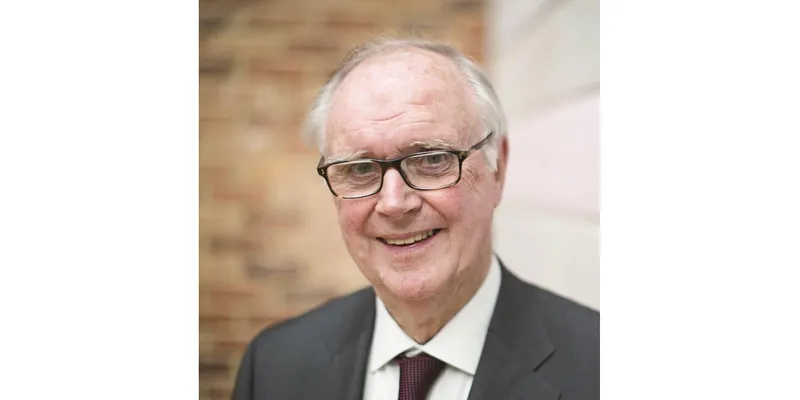 Founder : Arthur Ryan